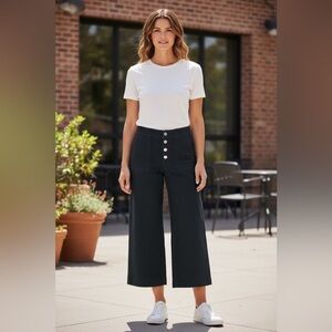 Chico's Black Wide-Leg Cropped Jeans